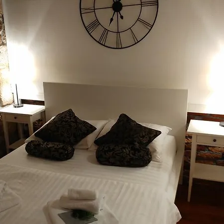 Center Of Apartment *